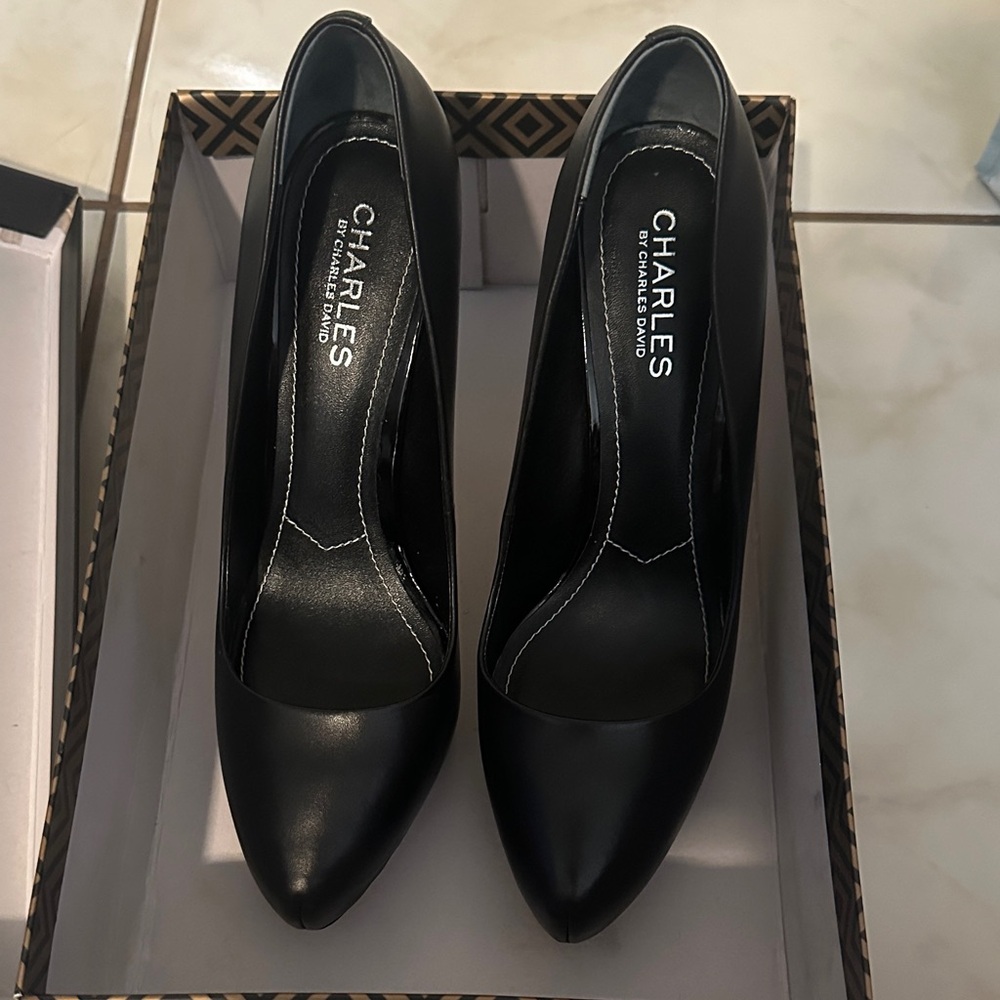 Charlies Classic Black Heels